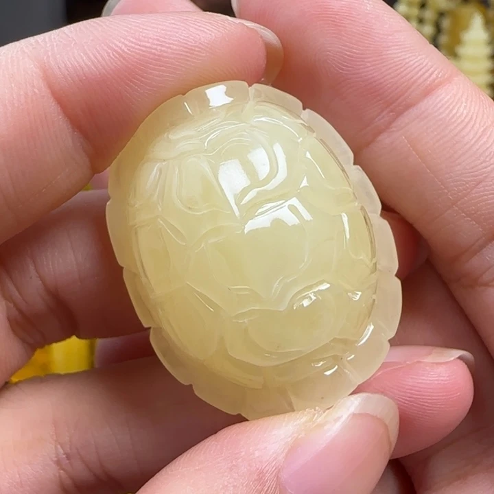 未镶嵌蜜蜡珠宝奇石