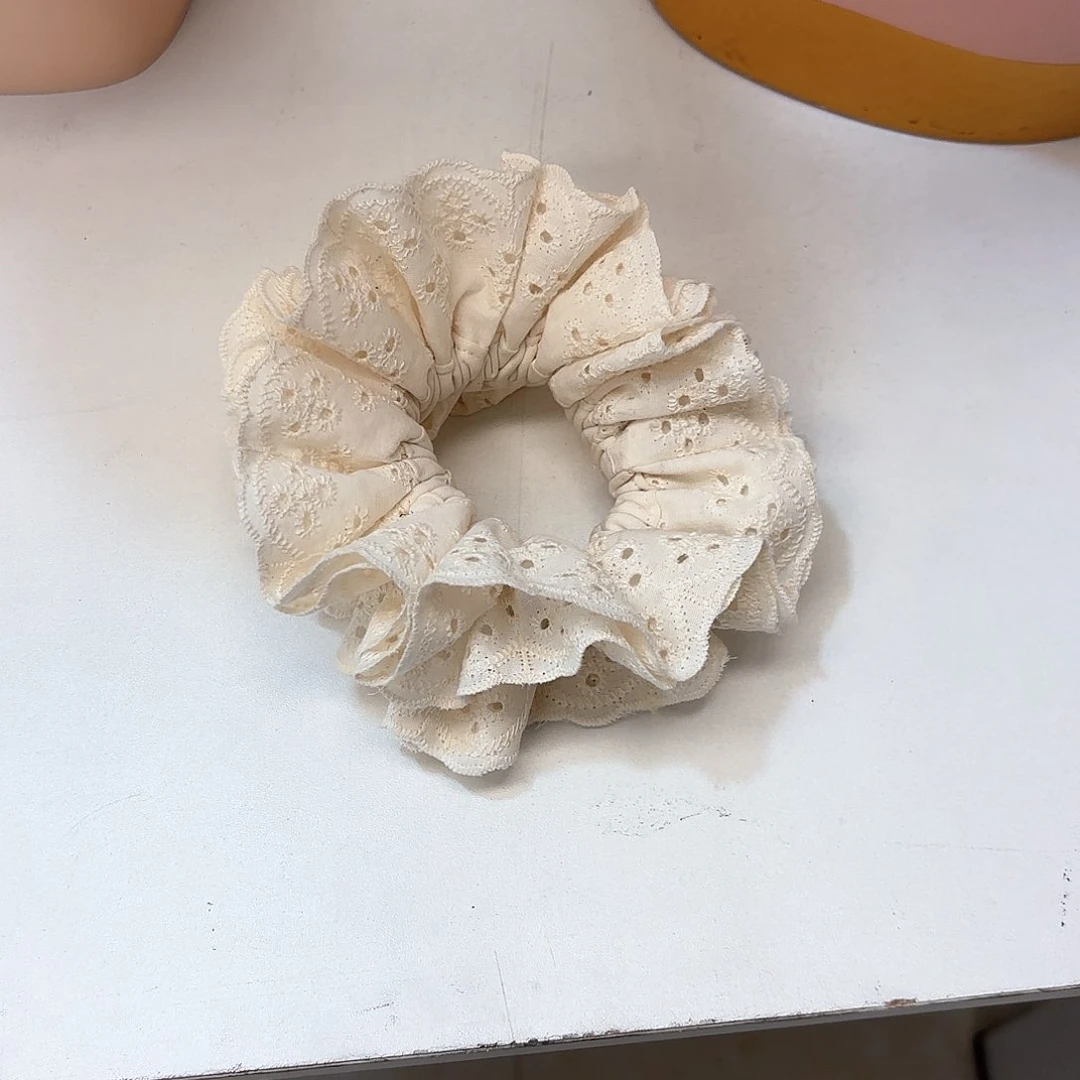 布艺铁合金肠圈时尚大气上档次