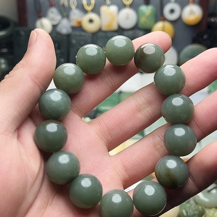 和田玉未镶嵌手链