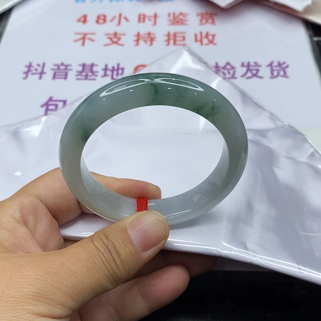 翡翠未镶嵌手镯翡翠