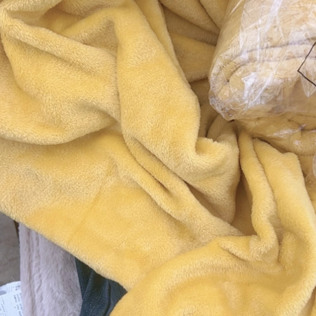【闪购商品】黄毛毯