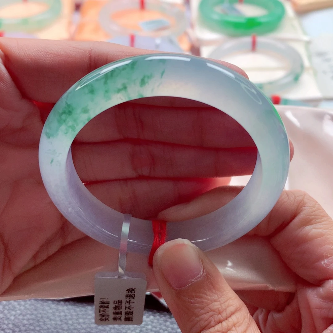 只***躺翡翠未镶嵌手镯分单2A