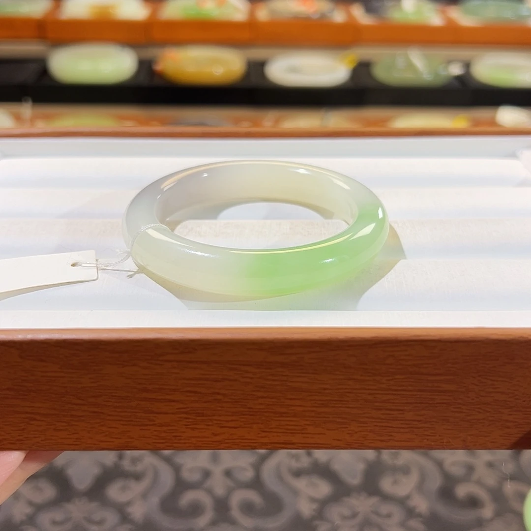 和田玉手镯未镶嵌  【三色紫白翠】高品 54-56