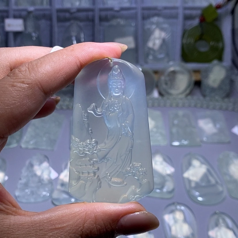 【闪购商品】岫玉未镶嵌颈饰南海观音