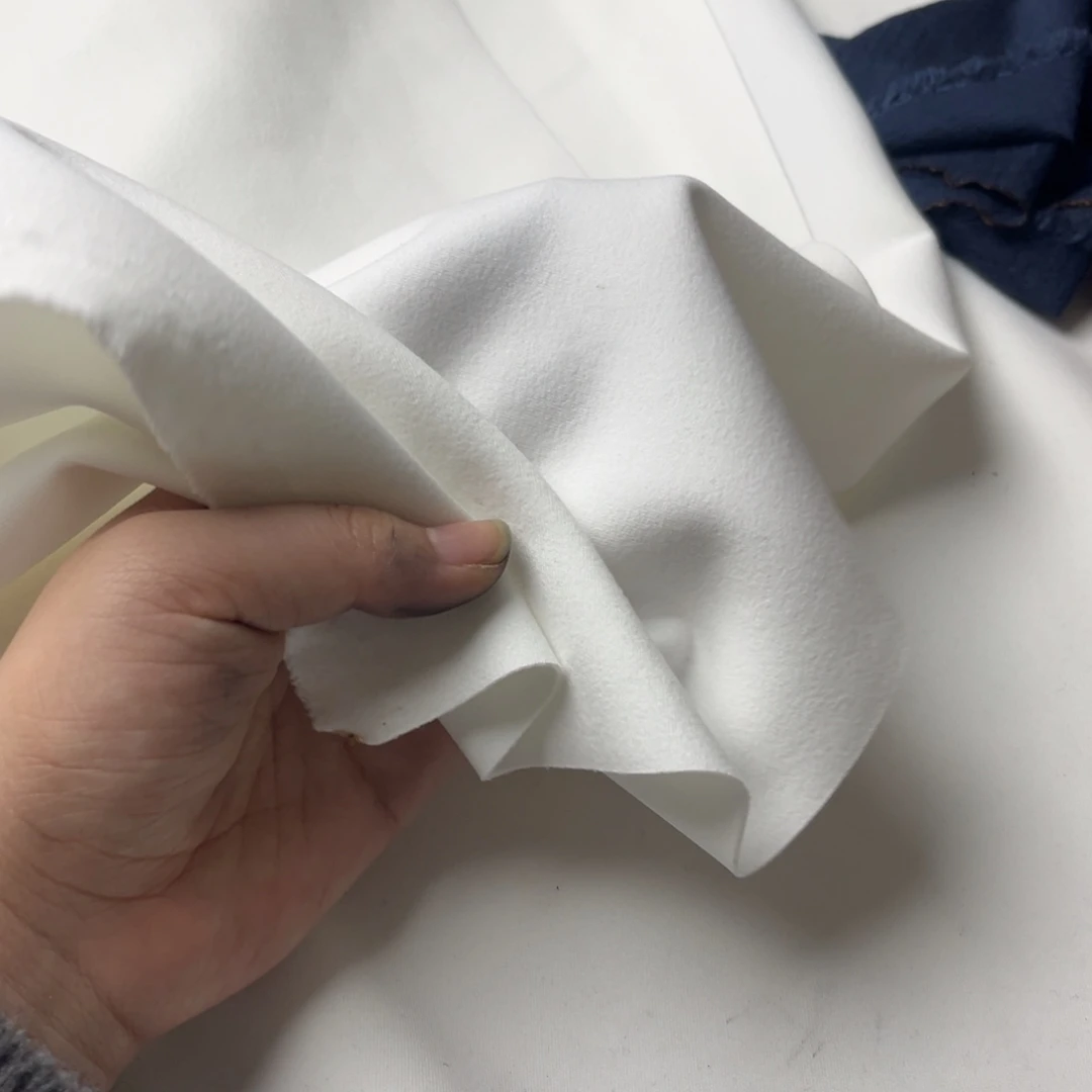 白色罗马1.5米。