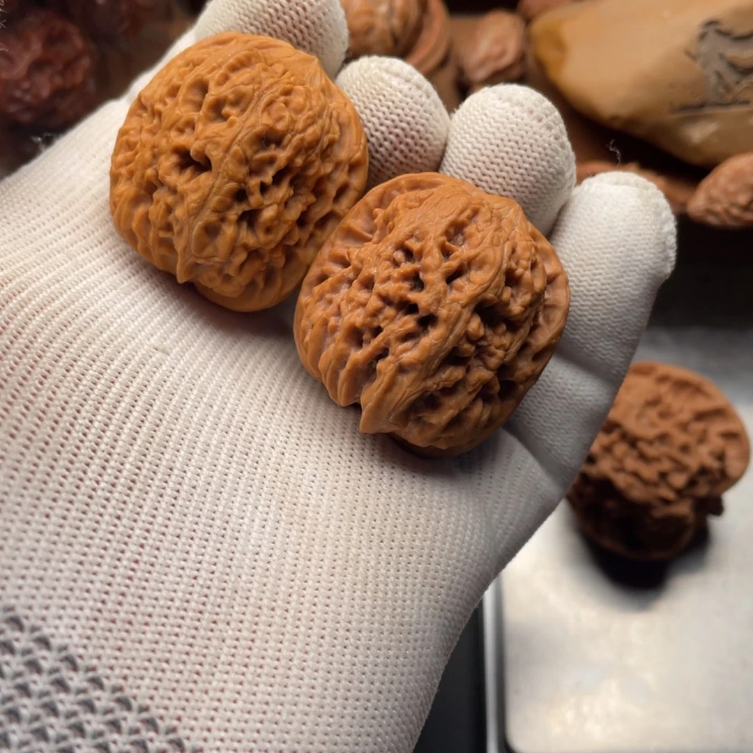 文玩核桃吊坠西北将军