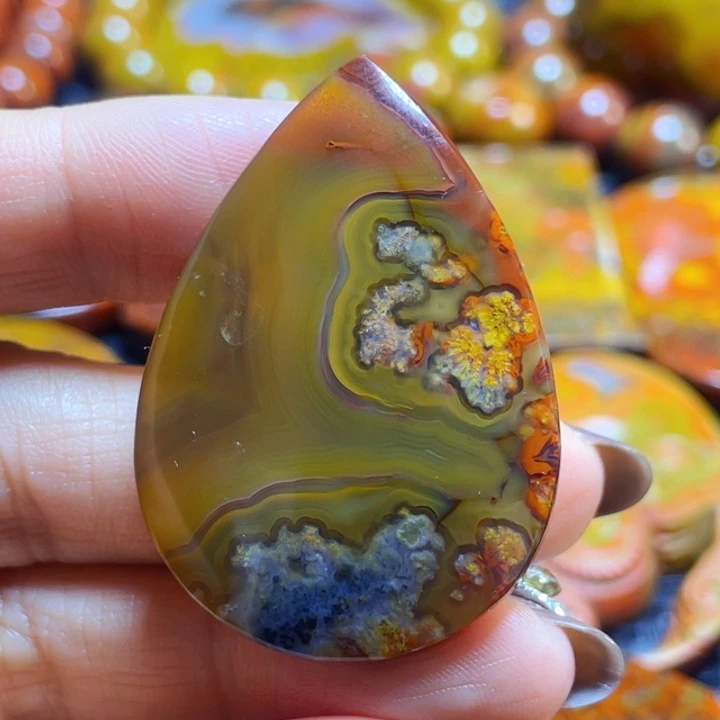 未镶嵌战国红吊坠玛瑙/玉髓