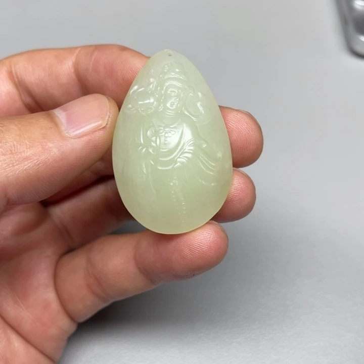 和田玉未镶嵌吊坠(不含链)明***秋