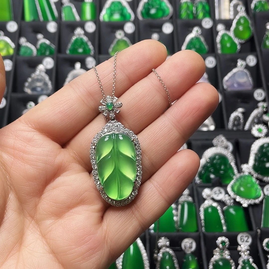 玛瑙/玉髓合金颈饰