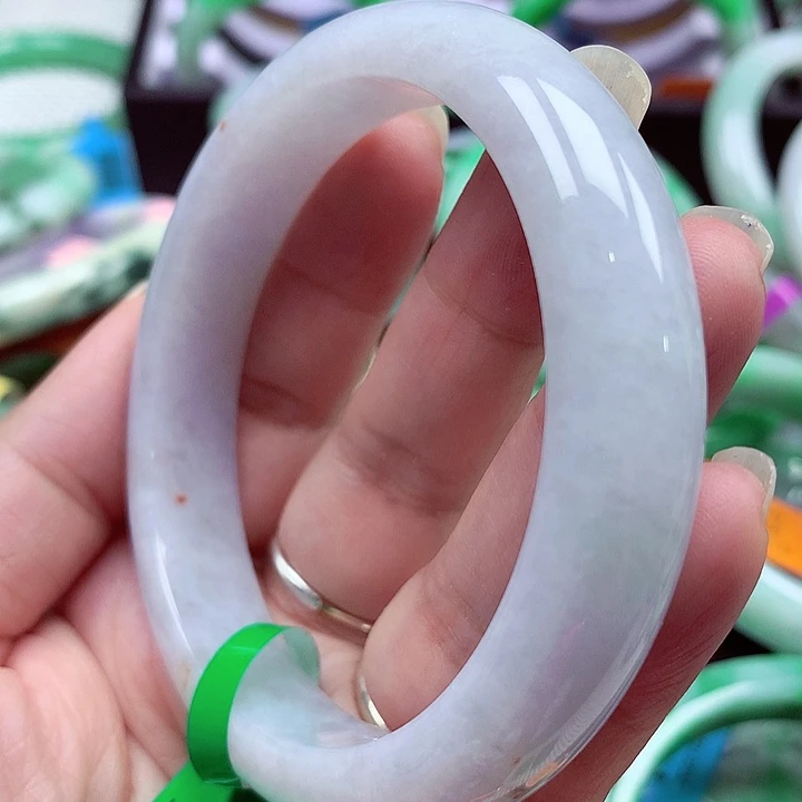 翡翠未镶嵌手镯翡翠