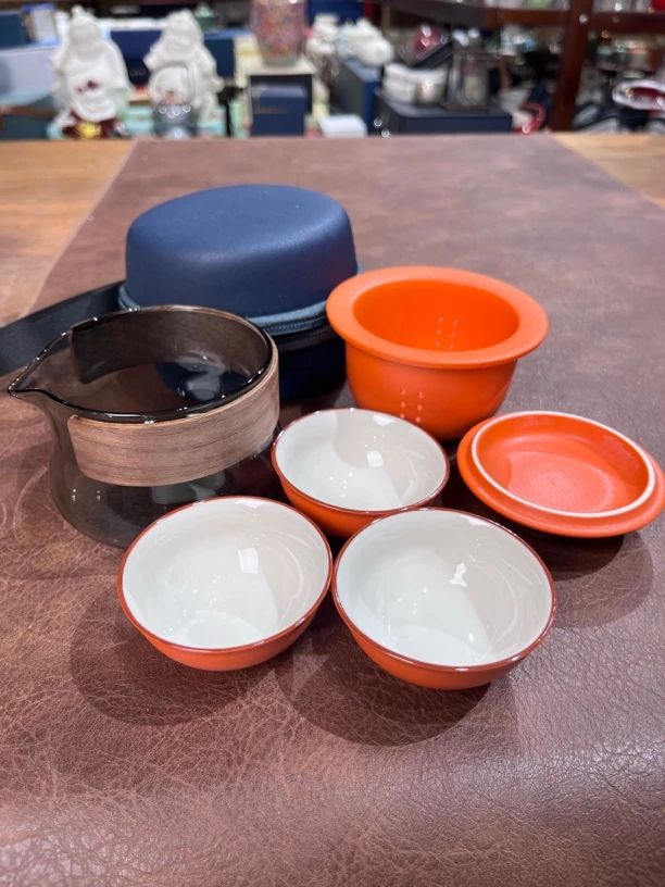 065爱马仕橙一壶三杯旅行茶具