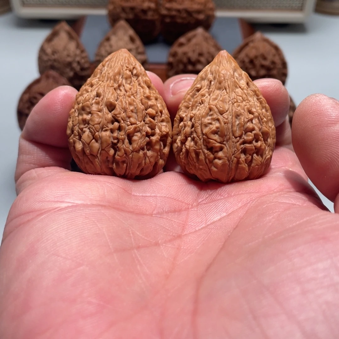 文玩核桃吊坠坐佛33