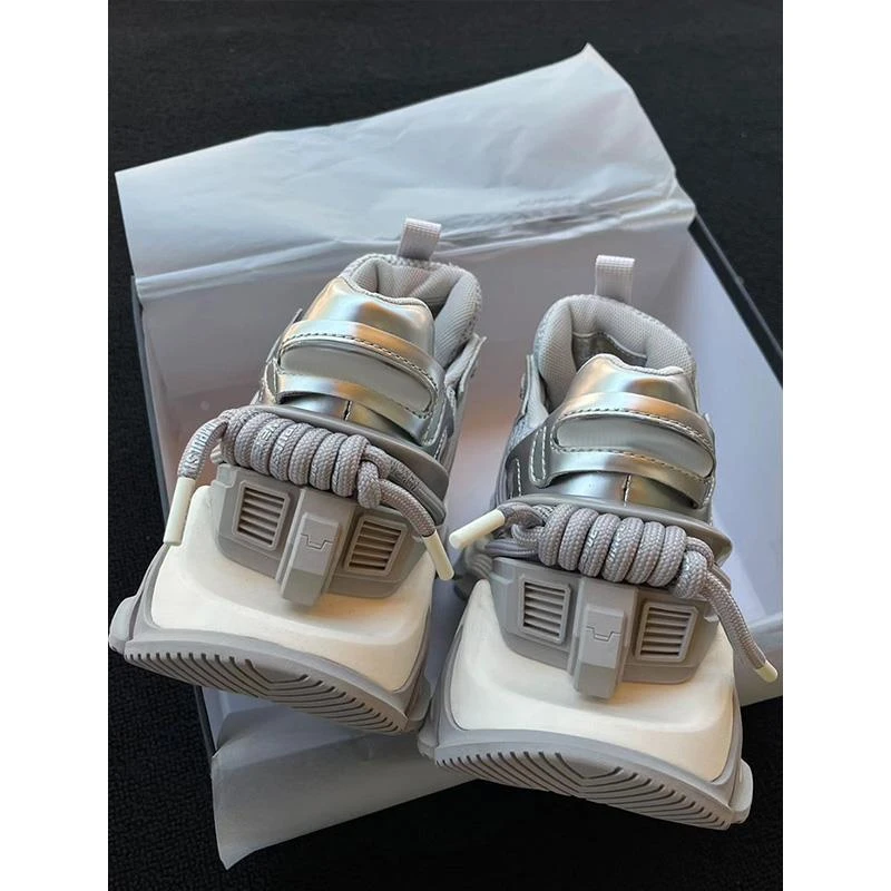 【CUFK官方联名版】盖世少女~轻便老爹鞋女厚底增高银色潮酷皮休闲