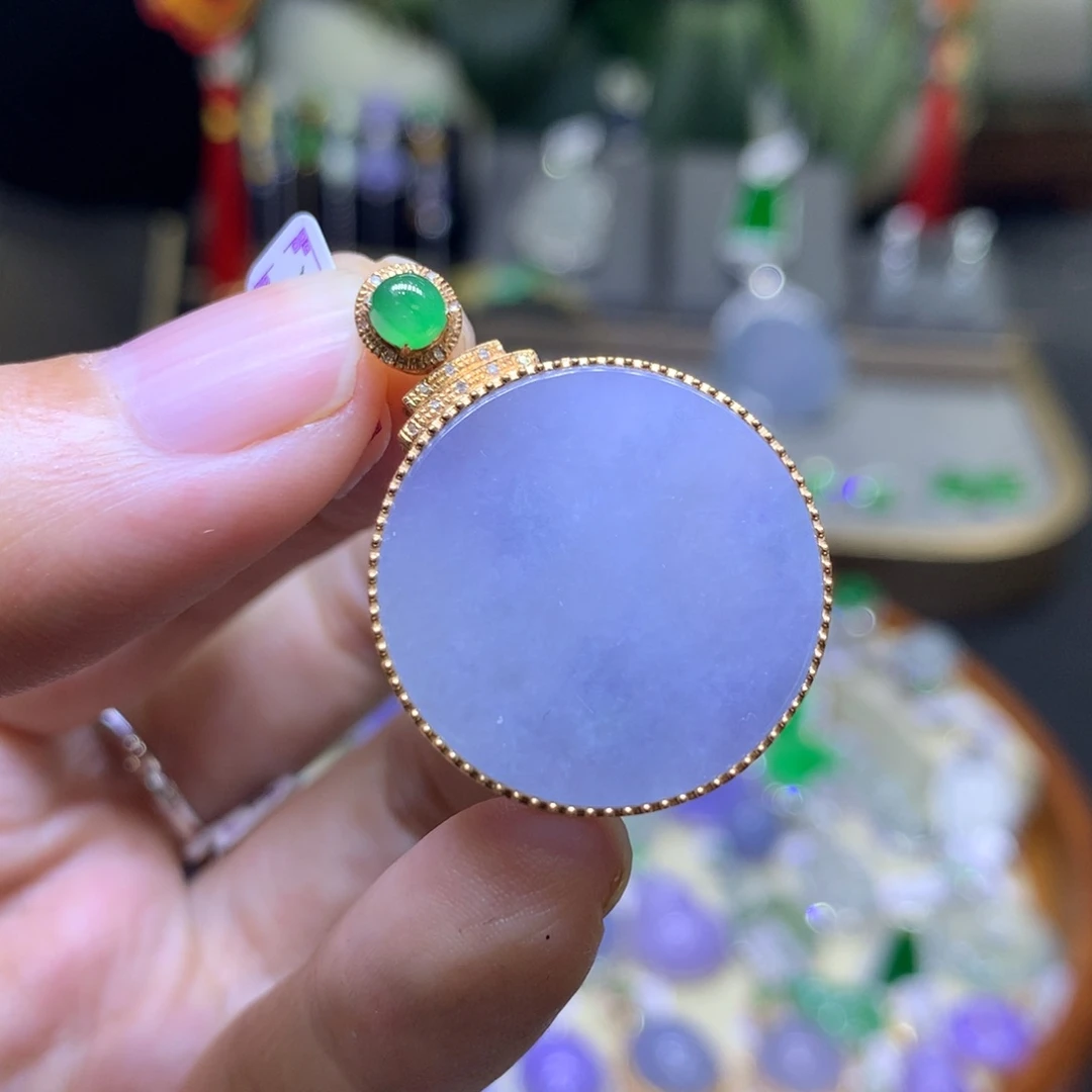 翡翠18K金镶嵌颈饰翡翠吊坠项链