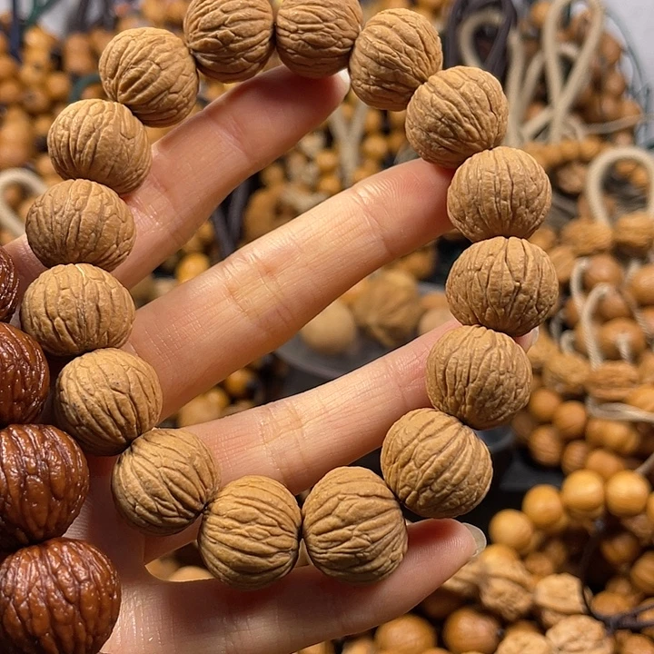 暖***嘴猴头核桃手串猴头核桃