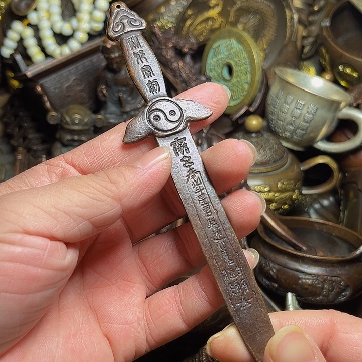 铜器摆件收收藏藏