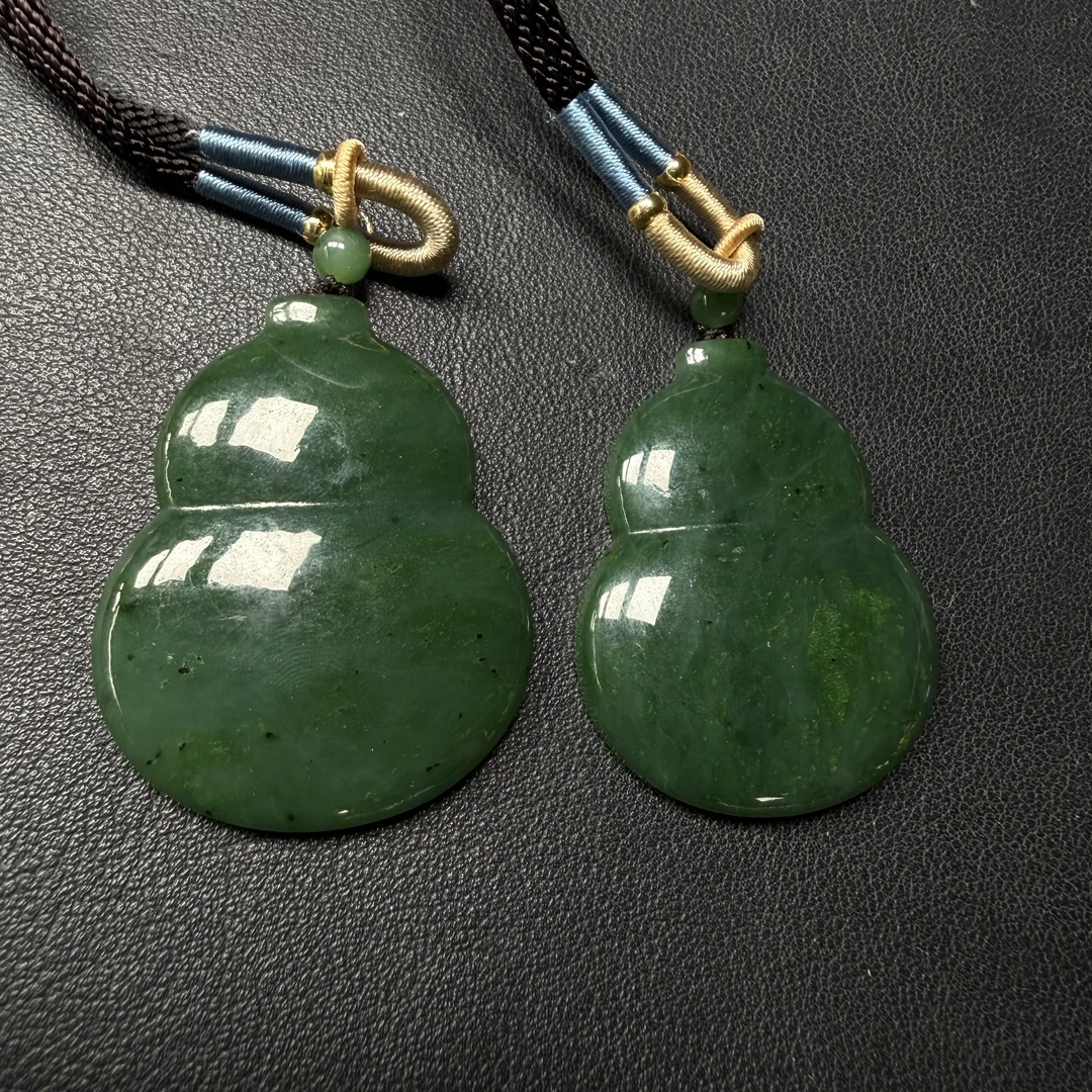 天然和田玉吊坠（多样性发其一）226FS0349