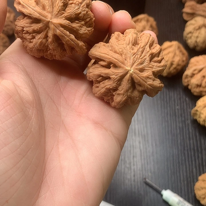 吊坠文玩核桃45大粗筋