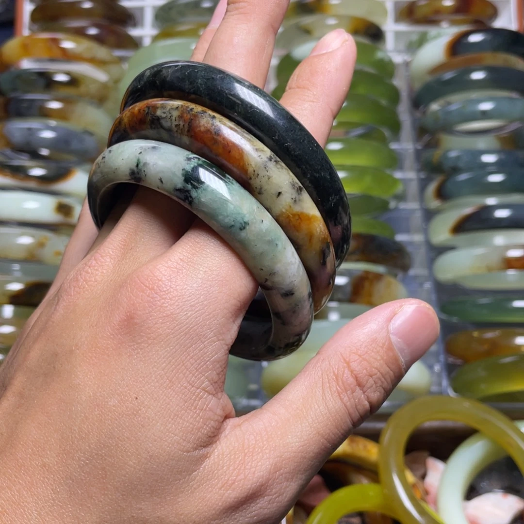 蛇纹石玉未镶嵌手镯三支25.8