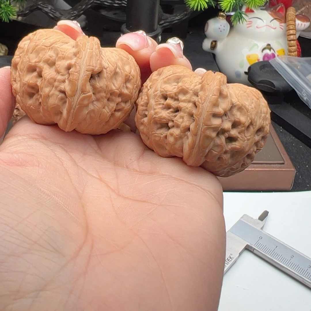 文玩核桃把件元宝46