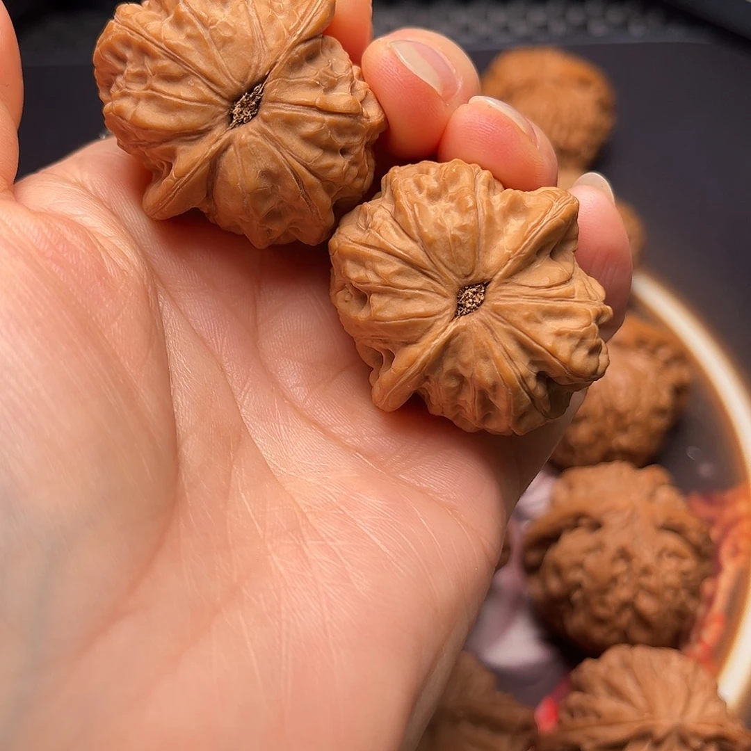 Y***এ吊坠文玩核桃35战甲