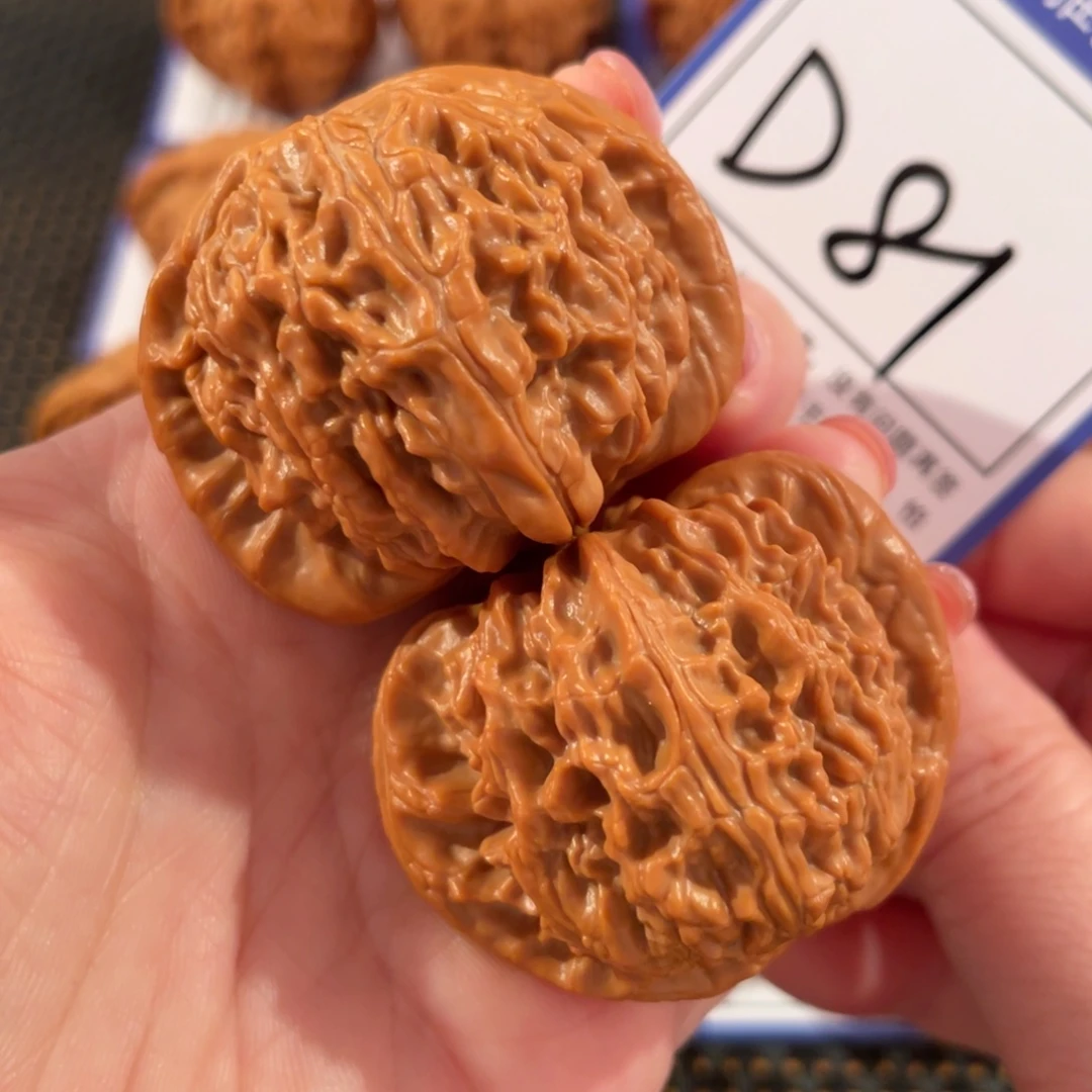 把件文玩核桃D81白狮子43