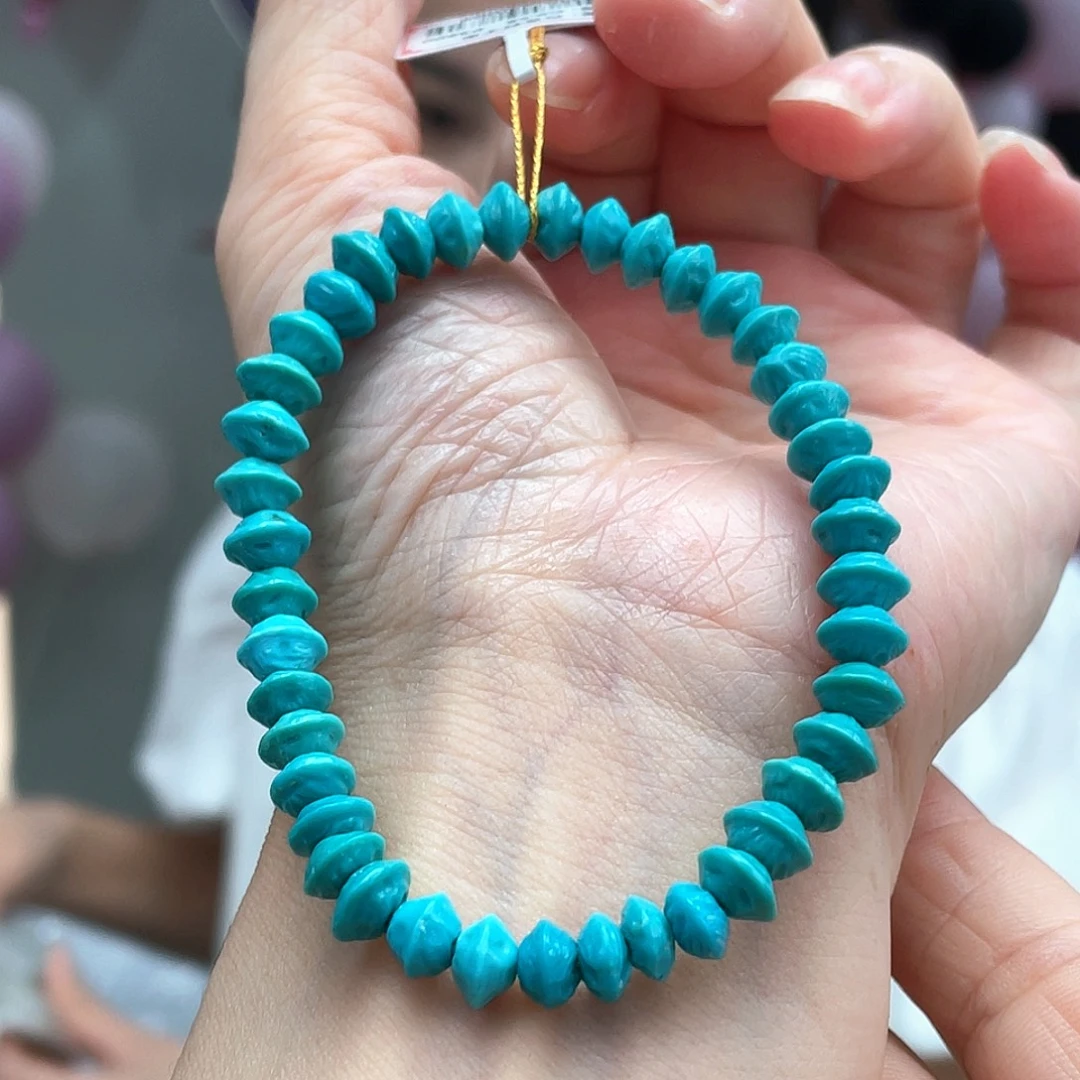 绿松石未镶嵌颈饰