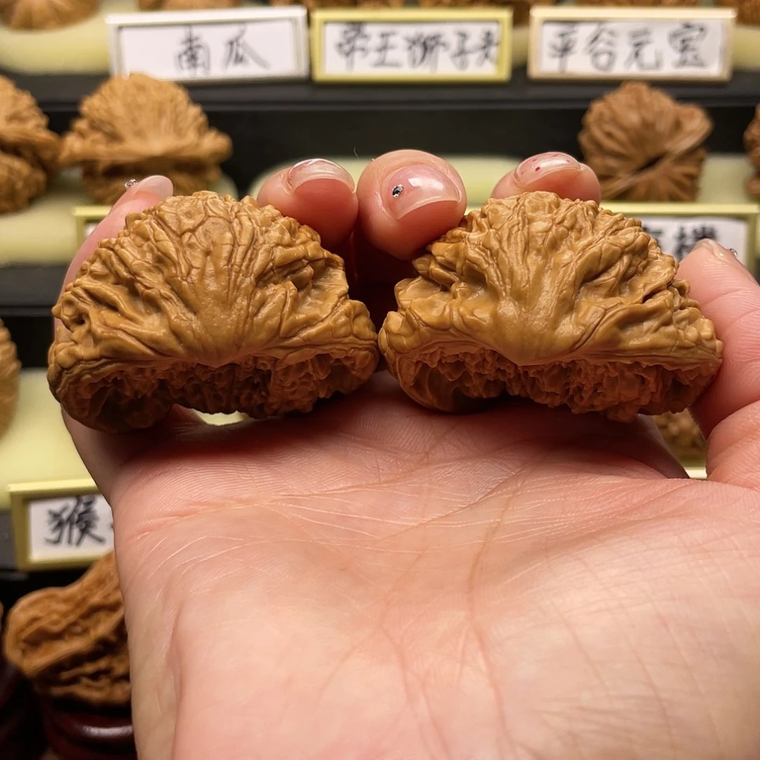 【闪购商品】吊坠文玩核桃蛇头