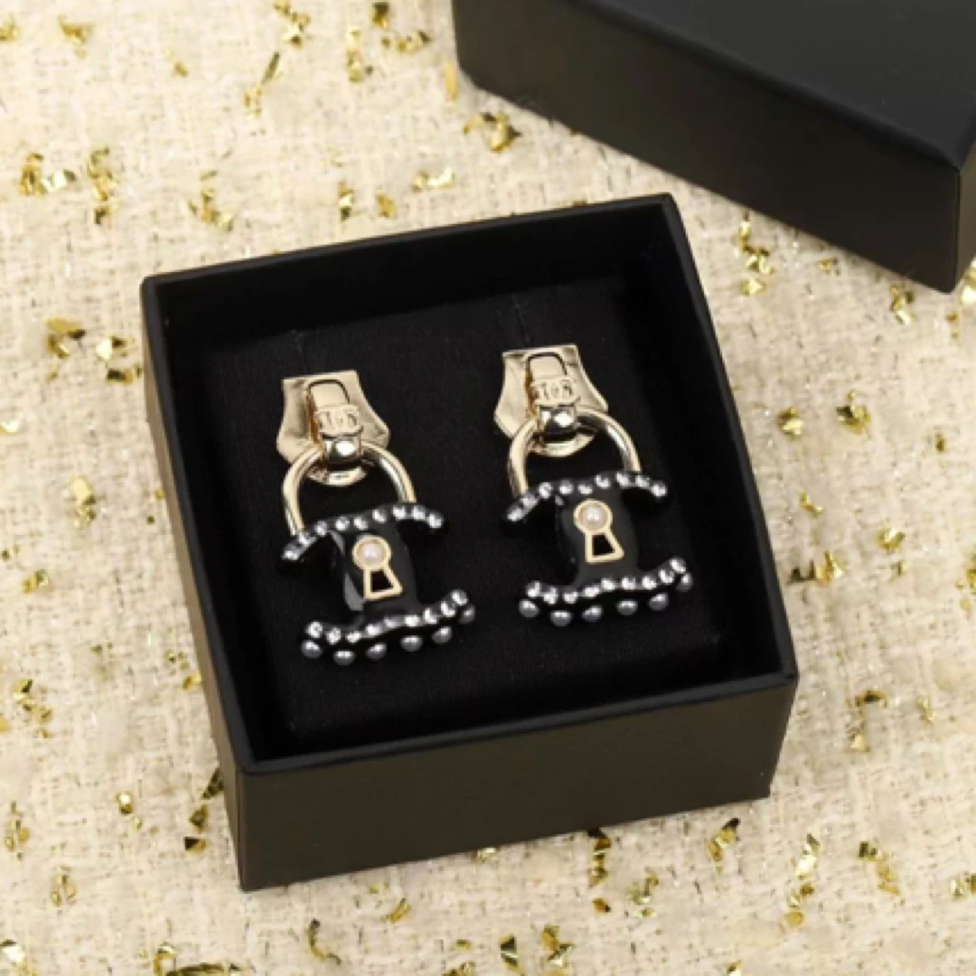 99新 Chanel/香奈儿 99新 Chanel/香奈儿 香奈儿/耳环/耳钉/0178