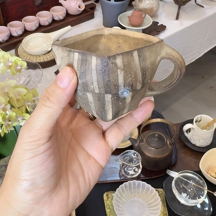 陶器皿器皿器皿器皿器皿器皿