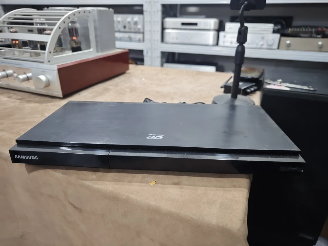 8新  三星3D蓝光DVDD5500不退换货