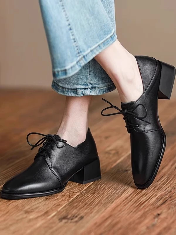 法式粗跟小皮鞋女2025春秋新款黑色方头绑带深口真皮乐福鞋单鞋女