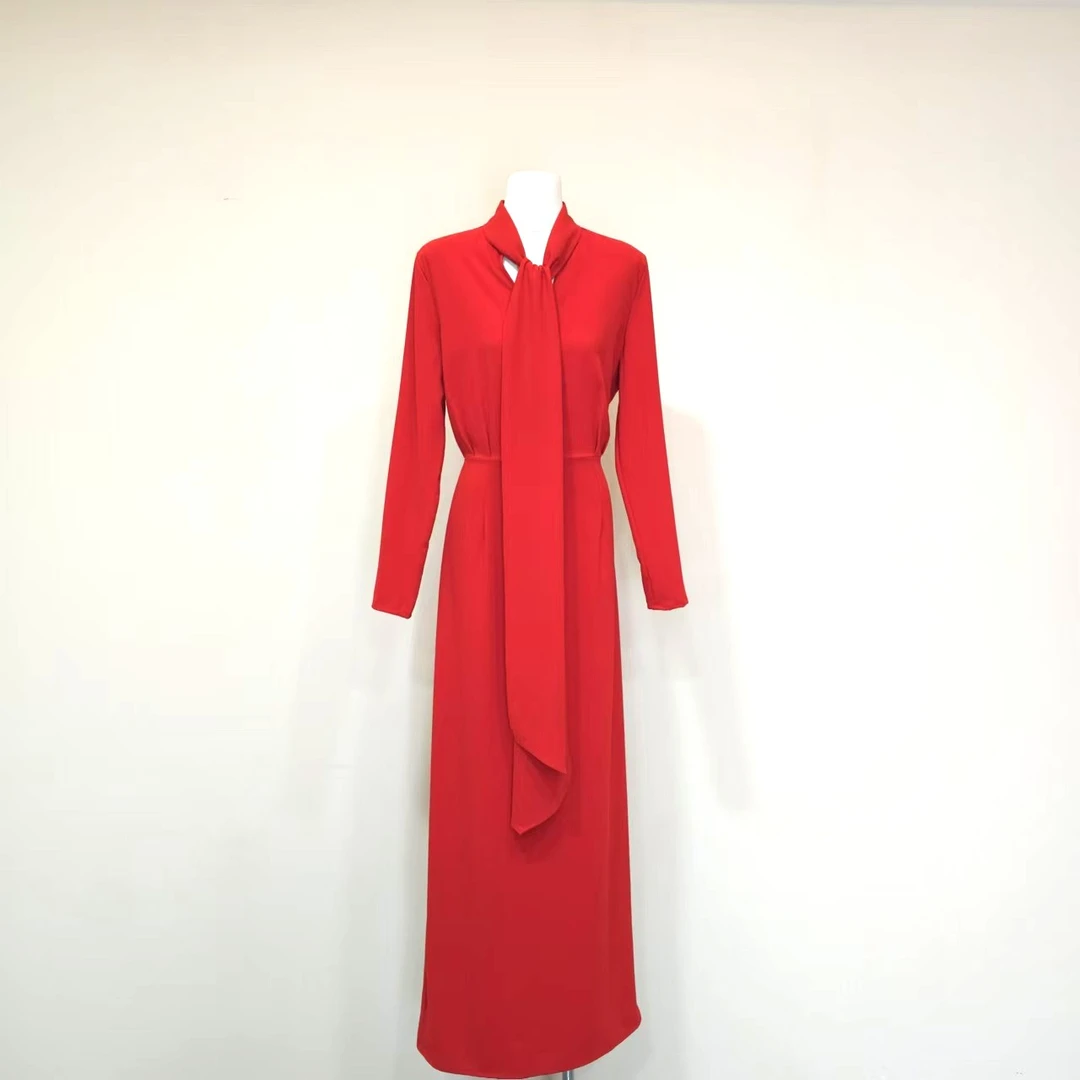 MONICA 2025年脖子绑带收腰套头连衣裙