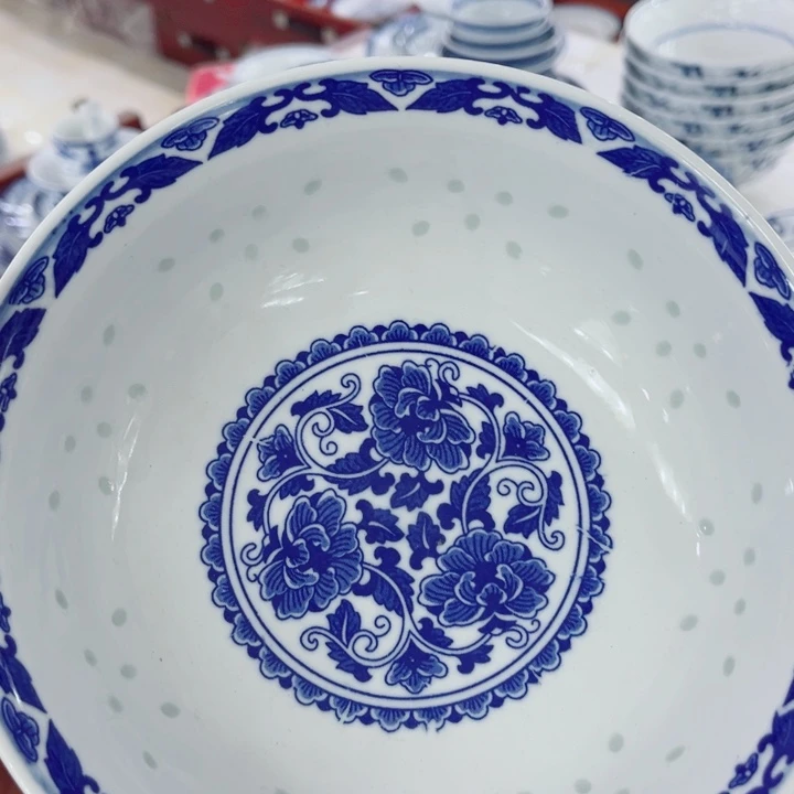 青花玲珑7寸面碗牡丹花