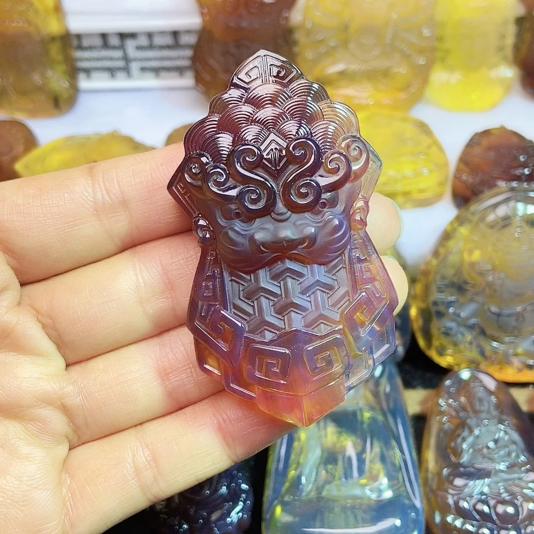 琥珀颈饰未镶嵌唐玄甲