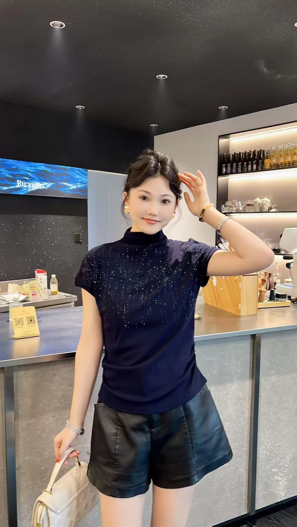 欧货2024早秋新款 重工烫钻半高领蝙蝠袖针织上衣女6615款