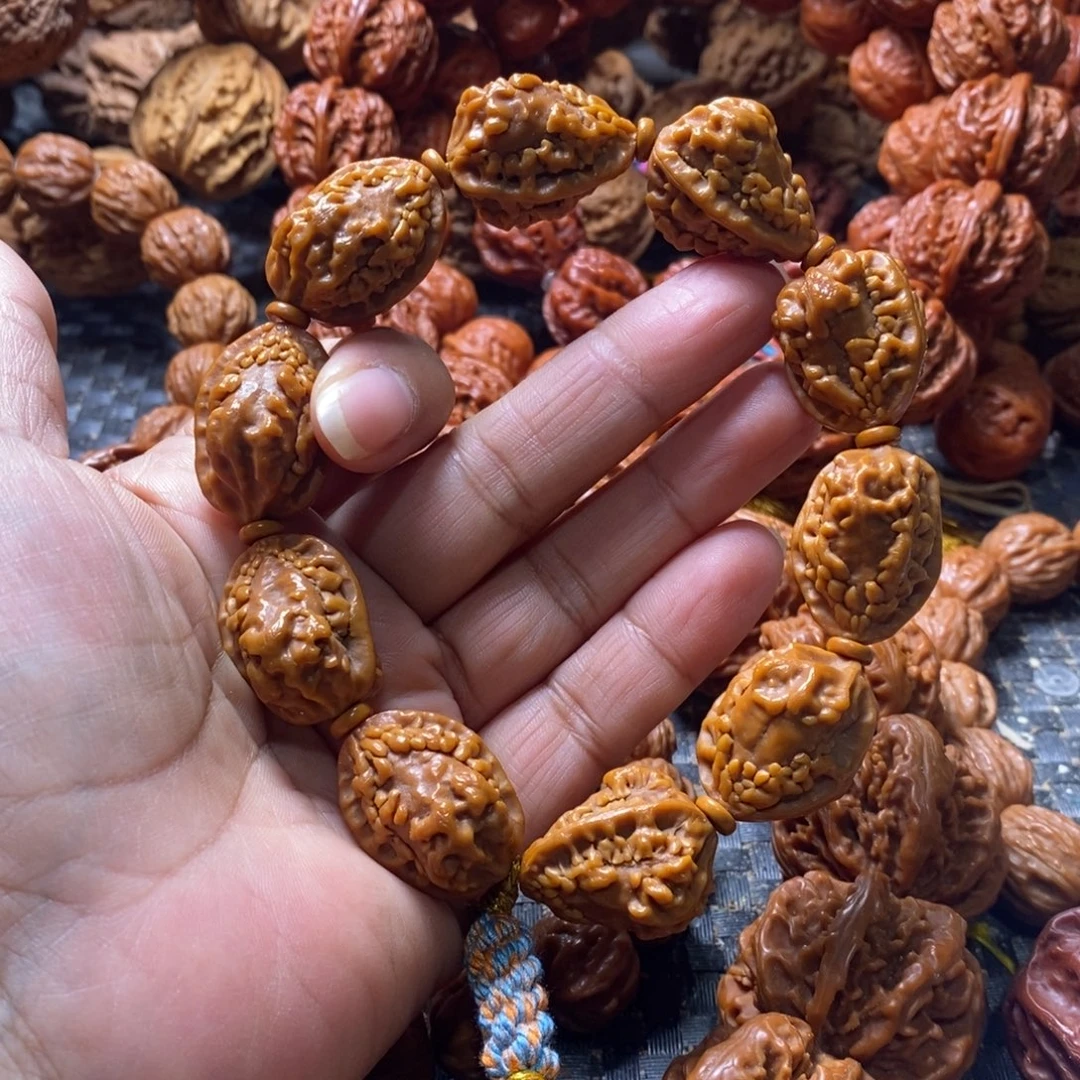 大***海吊坠文玩核桃麒麟角
