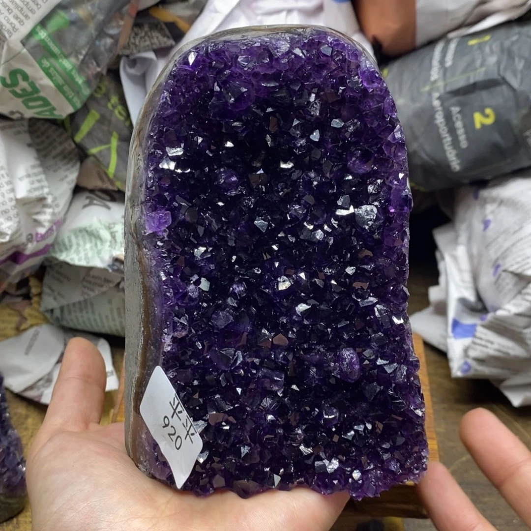 紫晶乌拉圭未镶嵌