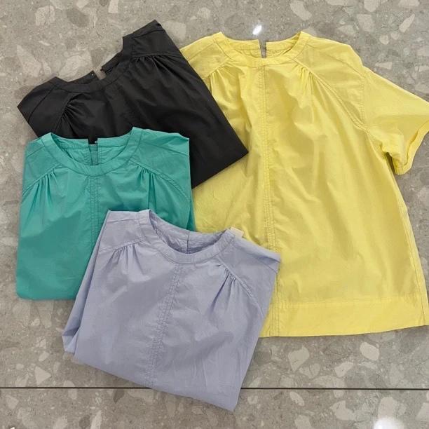 雪儿品集-设计师款半袖上衣褶皱