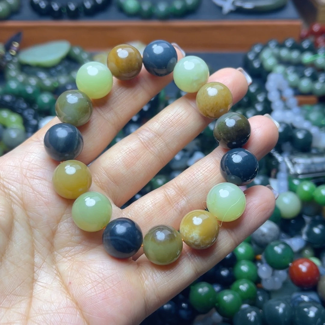 和田玉未镶嵌手链