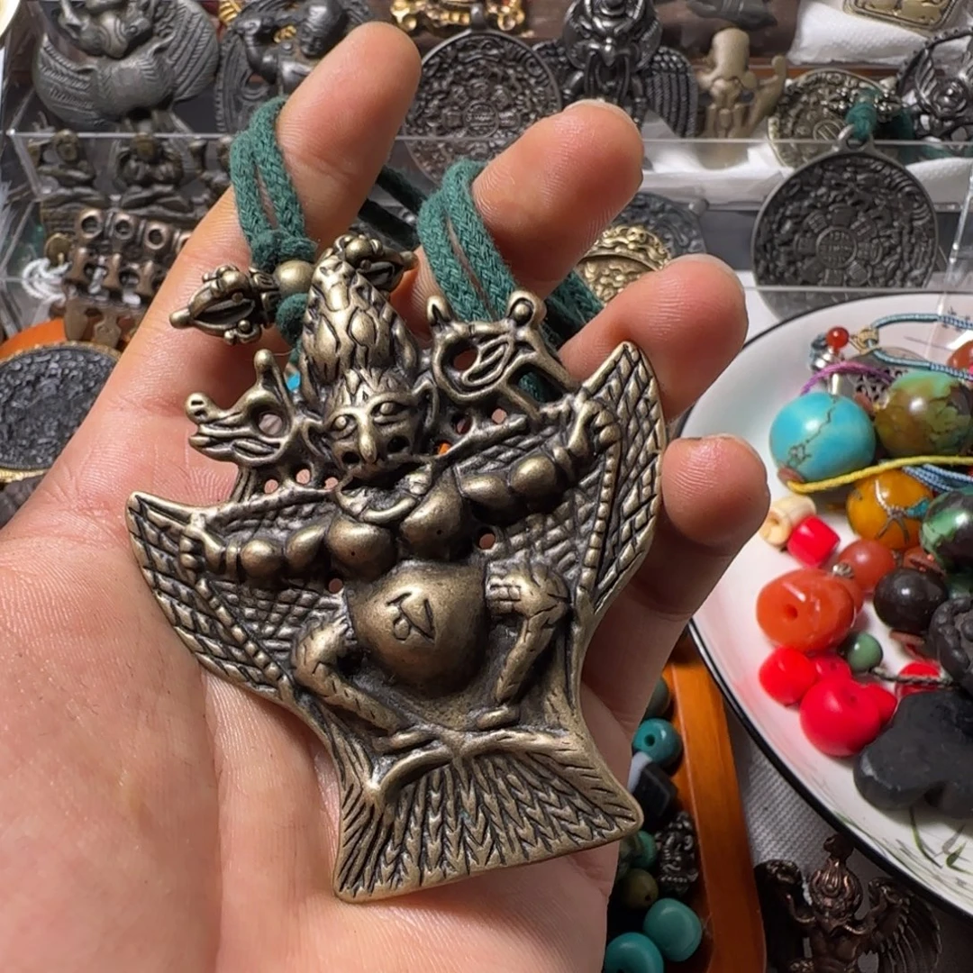 A***o玻璃颈饰啊啊啊啊啊啊