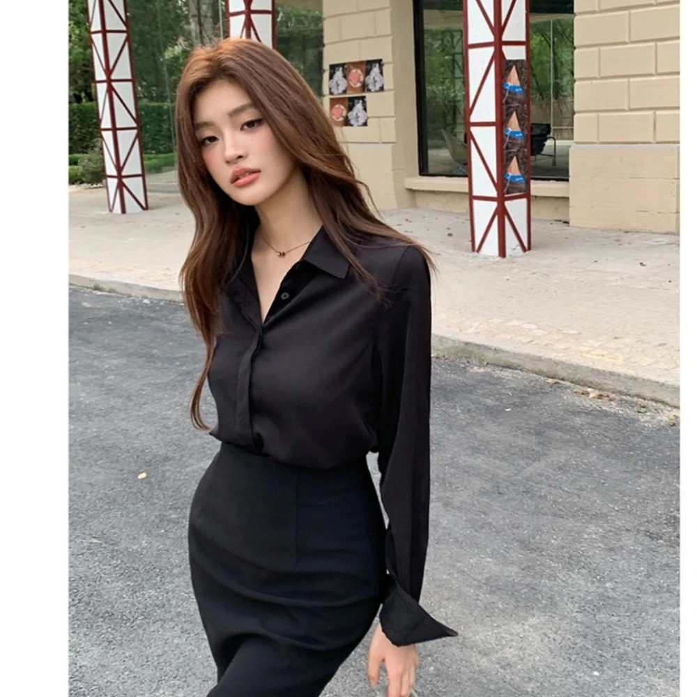 2025秋冬新款黑色百搭正肩衬衫女气质通勤高级感长袖衬衣上衣
