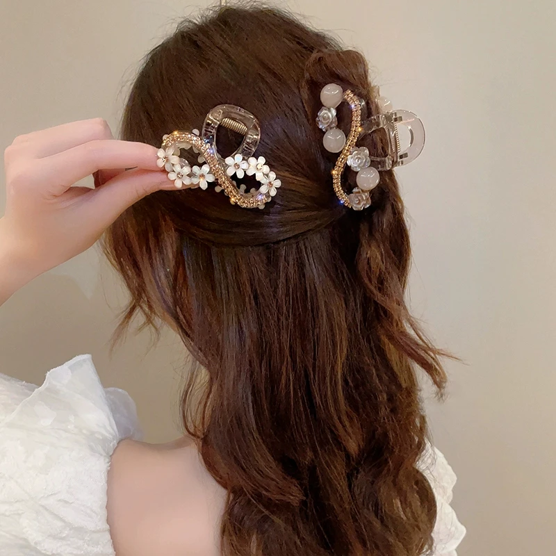 韩版水钻花朵中号抓夹女后脑勺半扎发发夹发量少鲨鱼夹气质发卡子