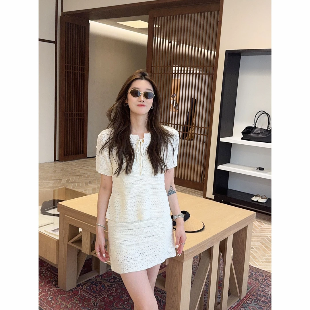 祝喜喜【田园假日】25年夏季多巴胺法式小香风显瘦气质针织套装裙