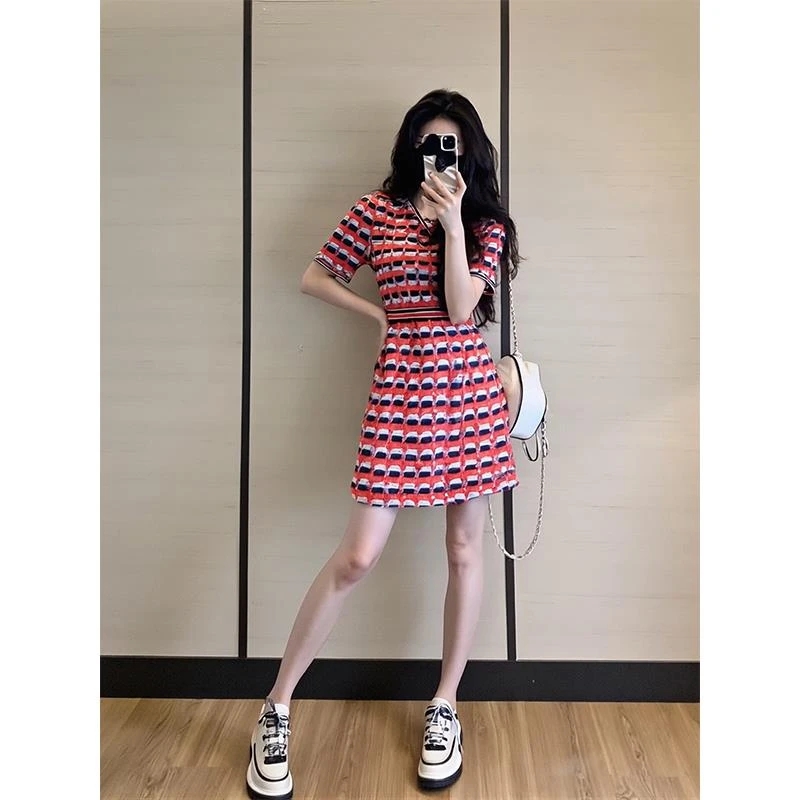今年流行高级感气质裙子2025超火新款巨好看的夏季连衣裙显瘦夏装