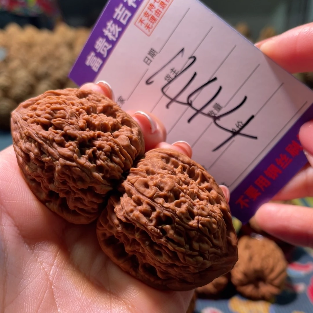 贰***の核桃把件37左右鸟喙嘴竖拉丝涿鹿南将石