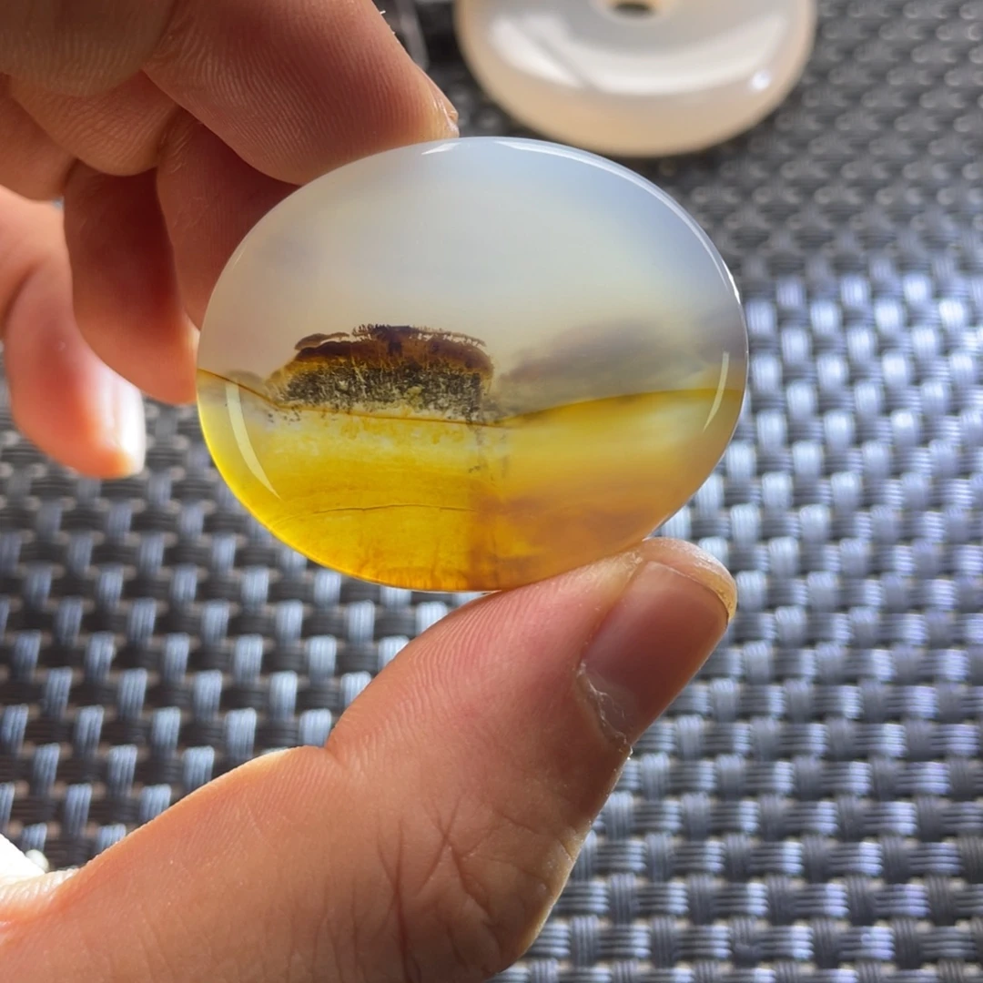 彩***朵玛瑙/玉髓未镶嵌颈饰