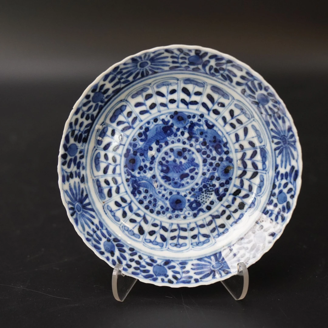 Lot.25071536清光绪青花花卉纹葵口碟 直径：约11.4cm