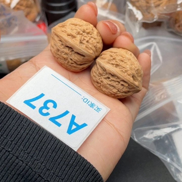 吊坠文玩核桃核桃
