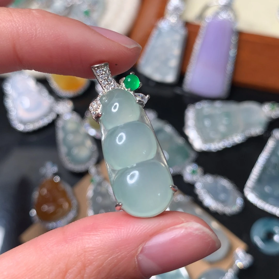 翡翠银S925镶嵌颈饰